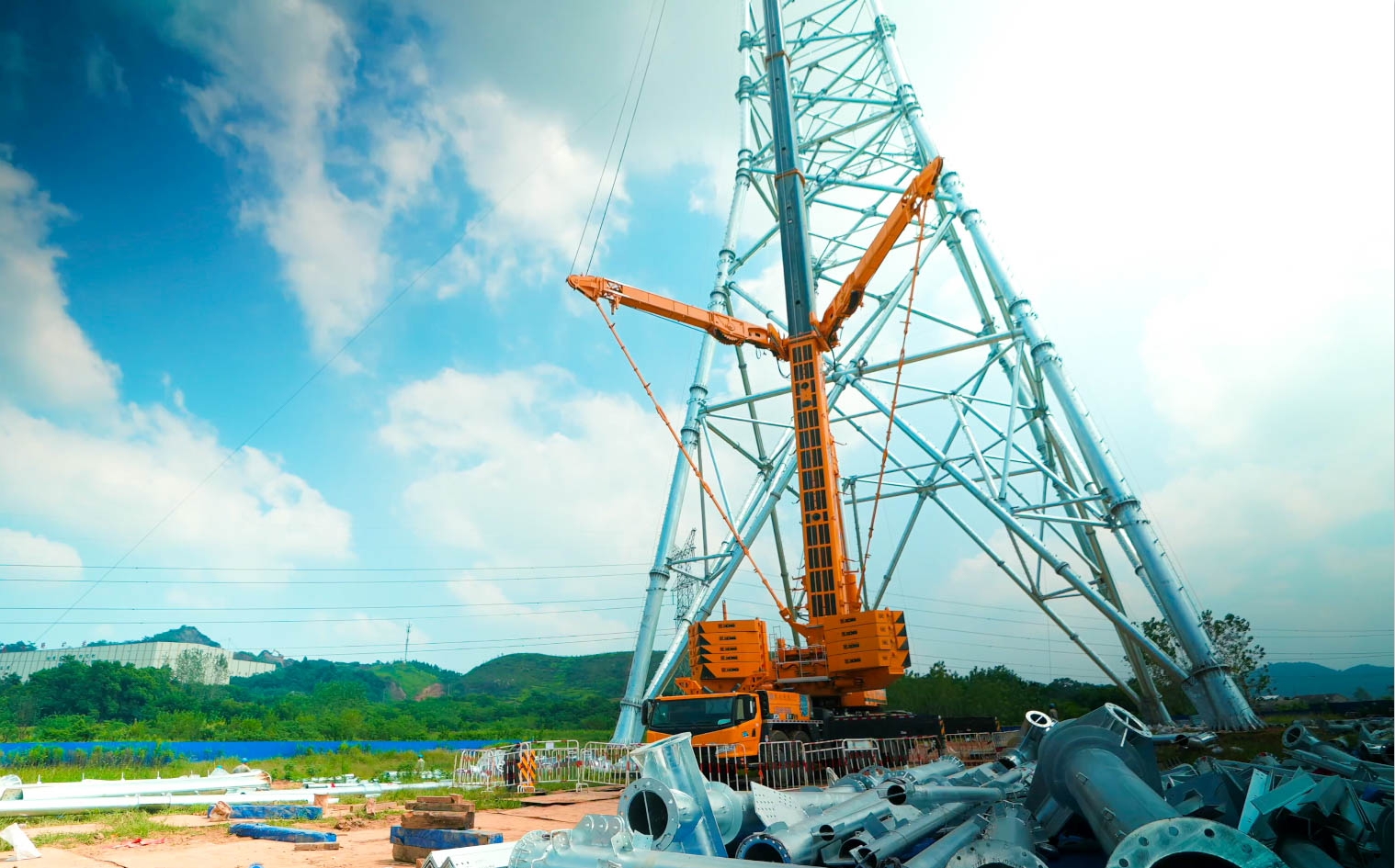 NG电子游戏“百变金刚”XCA600L8助力湖北送变电工程项目