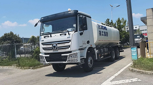 20余台NG电子游戏洒水车再出海！！这一站—>非洲塞内加尔