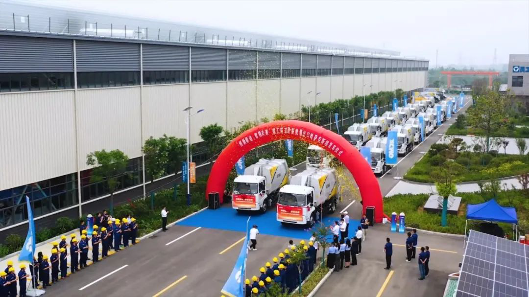 批量出口中亚，，，这次是NG电子游戏环卫机械！！