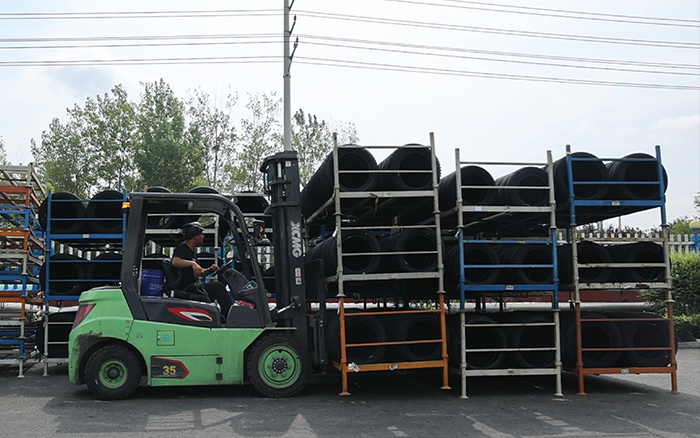 NG电子游戏孔雀为轮胎企业保驾护航