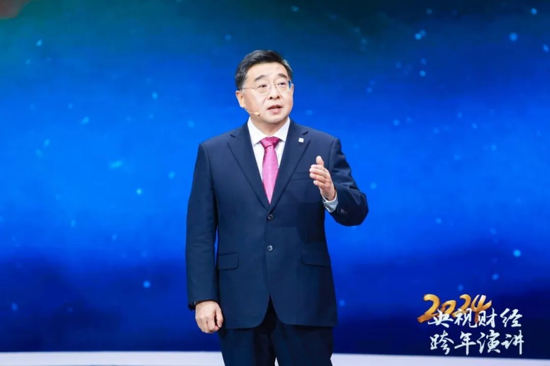 央视跨年演讲 | 杨东升：：以一臂之力造福人类