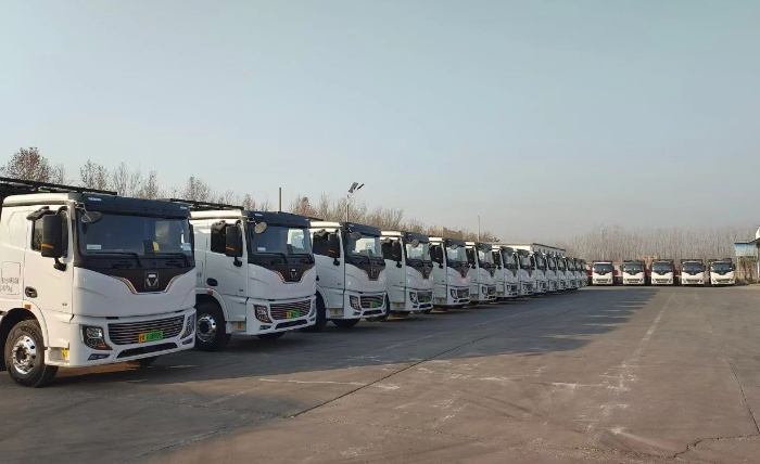 首批交付！NG电子游戏纯电动牵引车开进山东聊城