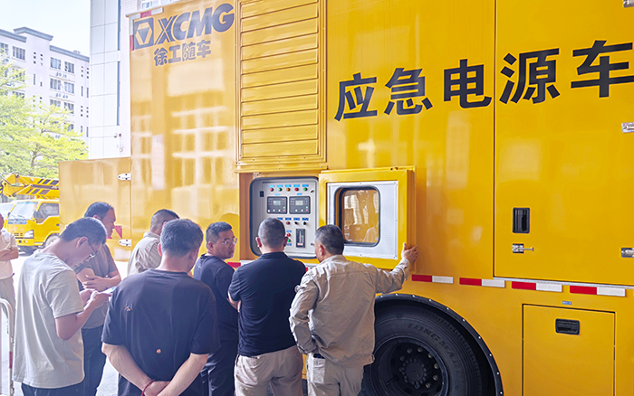 “救电先锋” NG电子游戏电源车奔赴福建，迎战用电岑岭