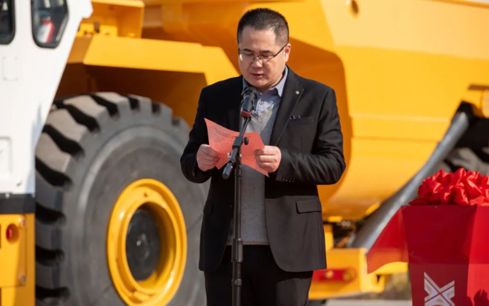 5499cc30c4cd475e8140c9c5a6f2b199