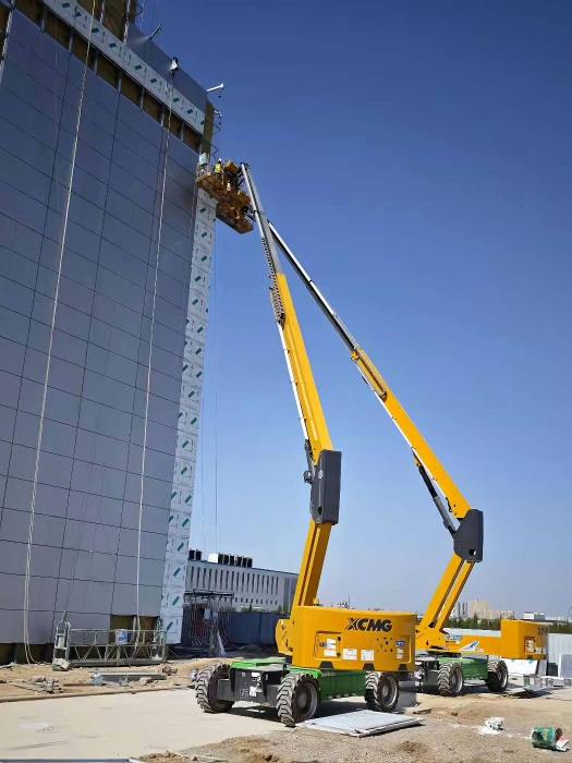 智慧物流中心外立面零碳施工，NG电子游戏XGS28ACK-Li成绿色施工密钥