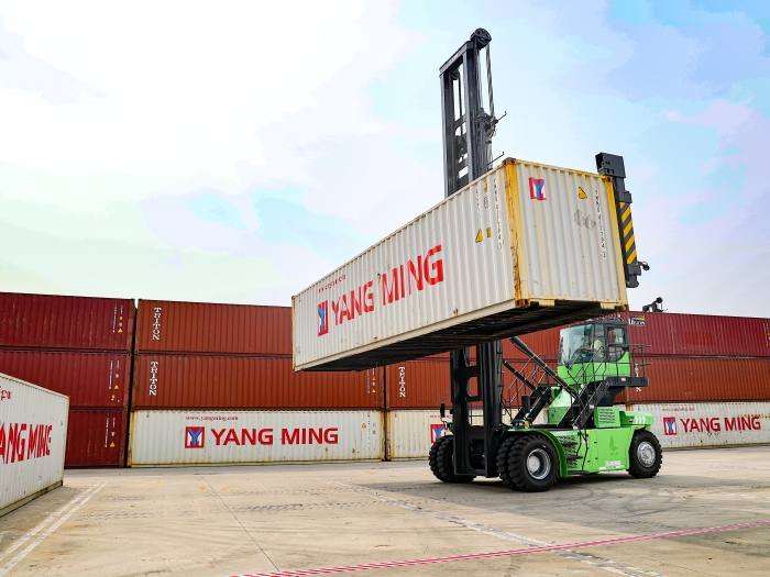 5404f6b4fe734d6ca65ab43db29e8053